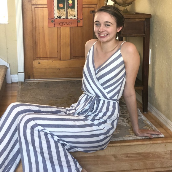 โจ Letโs be friends! Hi, Iโm Mariah โจ - Picture 4 of 8